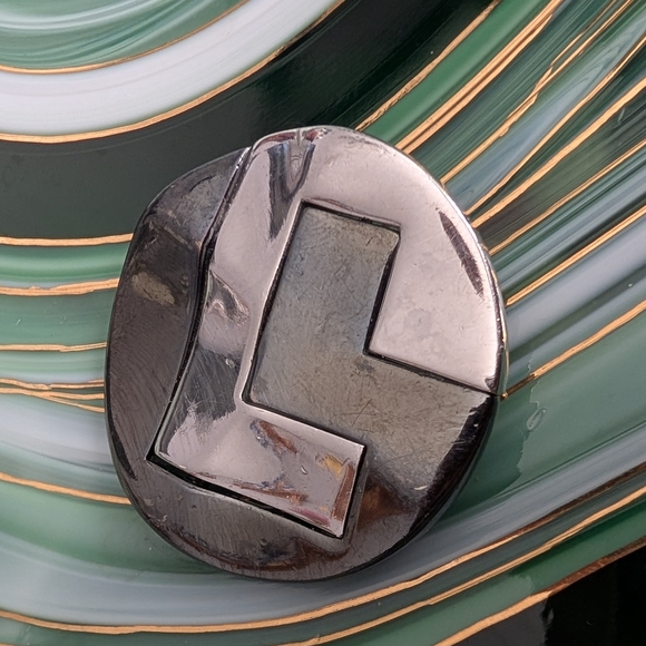 Geometric Brooch - Picture 2 of 3